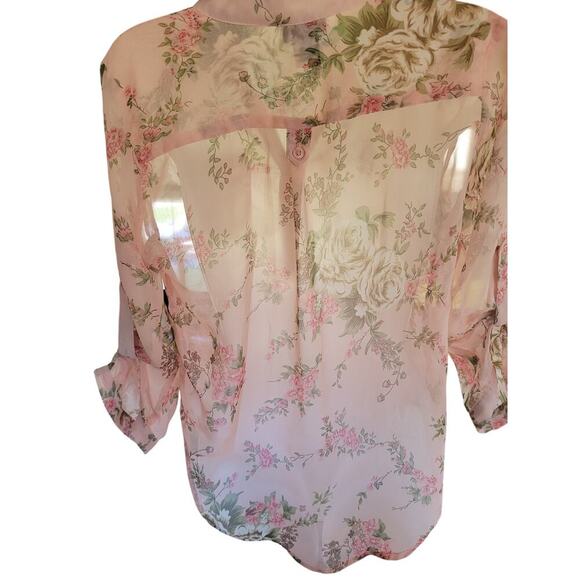 Wet Seal Sheer Pink Floral Blouse V neck Button up 3/4 Sleeve Sz S - Picture 4 of 4